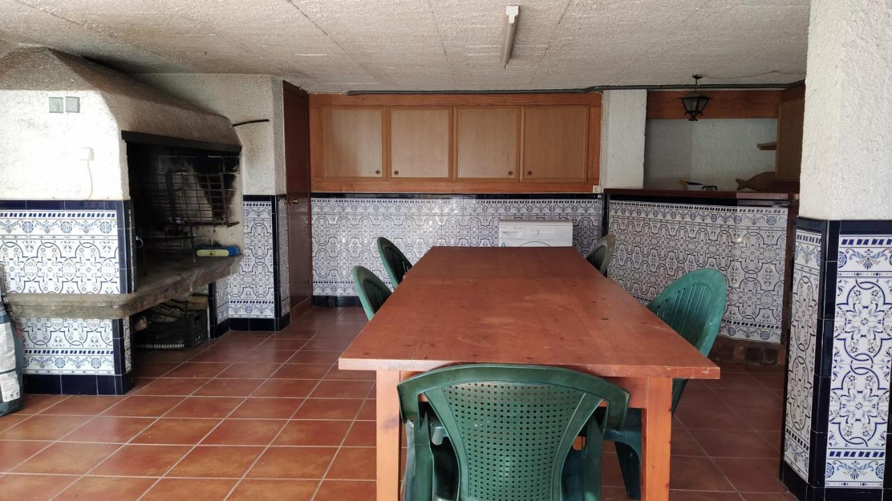 Casa Con Jardin En La Playa De Almieiras Villa Fene ภายนอก รูปภาพ